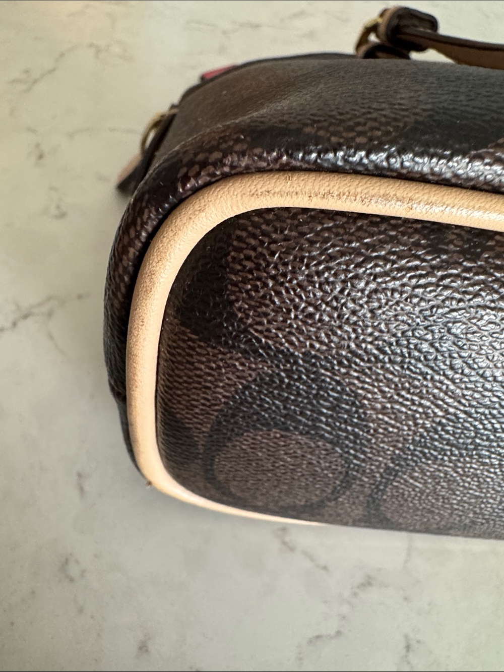 Coach Brown Signature Dome Satchel with Tan Trim and Red Tag - Picture 7 of 9